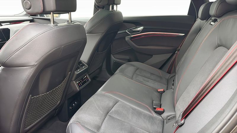 Audi Q8 e-tron bild 14