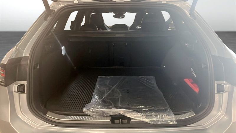 Volkswagen Passat bild 13