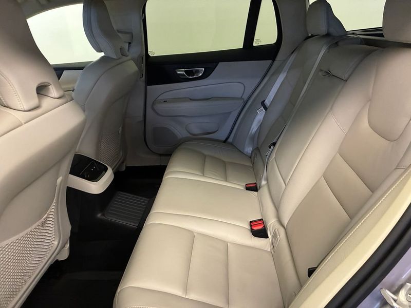 Volvo V60 bild 20