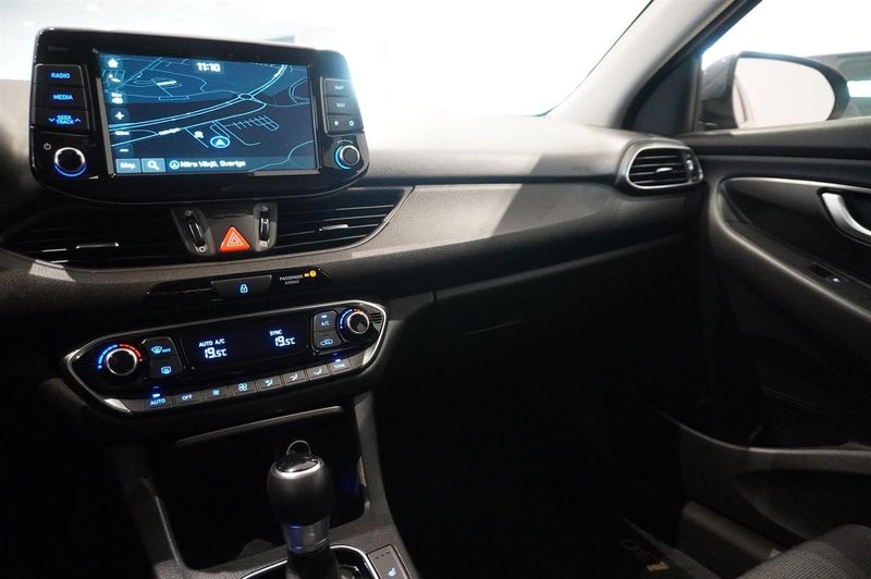 Hyundai i30 bild 8