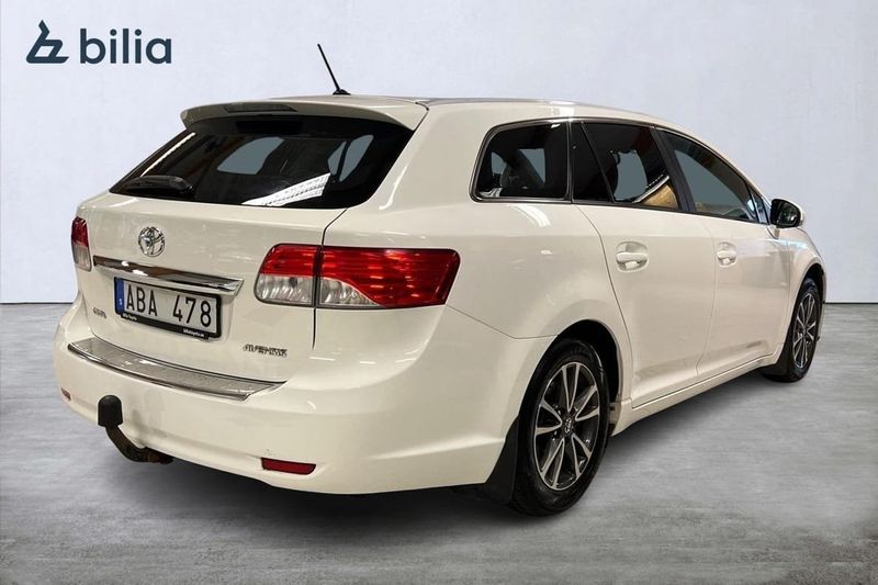Toyota Avensis bild 19