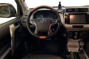 Toyota Land Cruiser bild 11