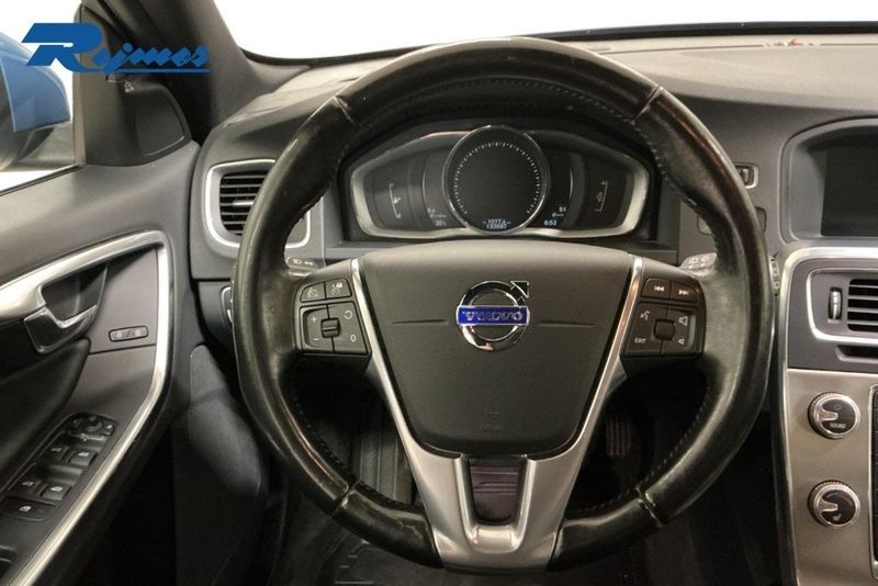 Volvo V60 bild 8