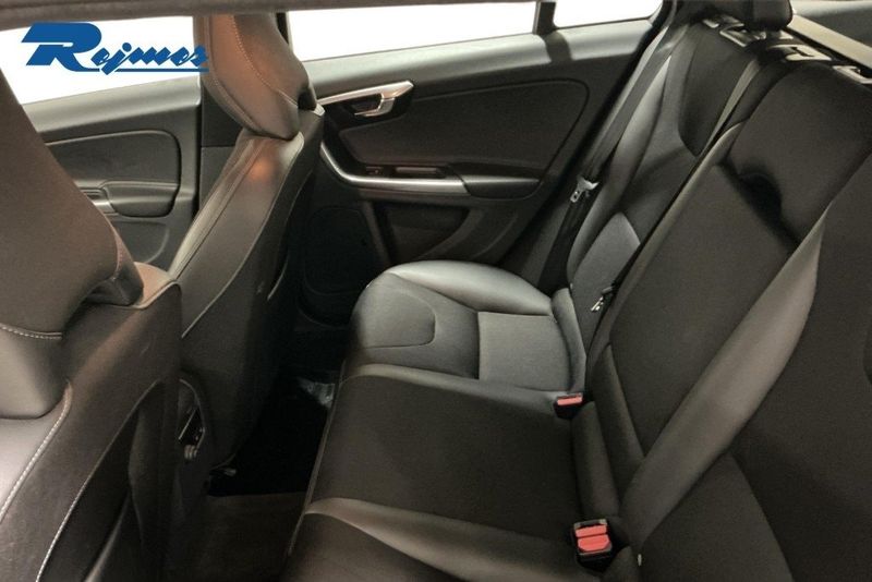 Volvo V60 bild 13