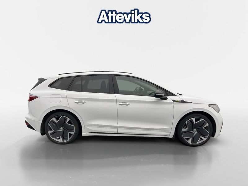Skoda Enyaq bild 2