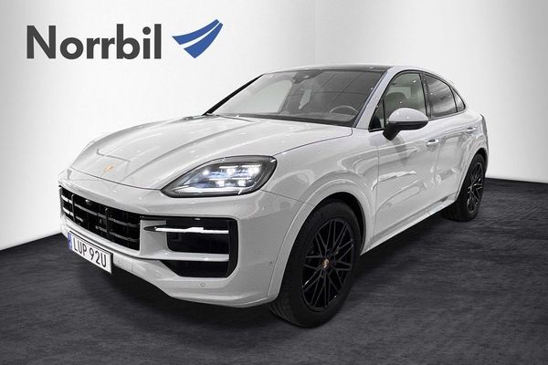 Porsche Cayenne Coupe Coupé S V8 475hk Bose Matrix Kolfiber Moms - 2025
