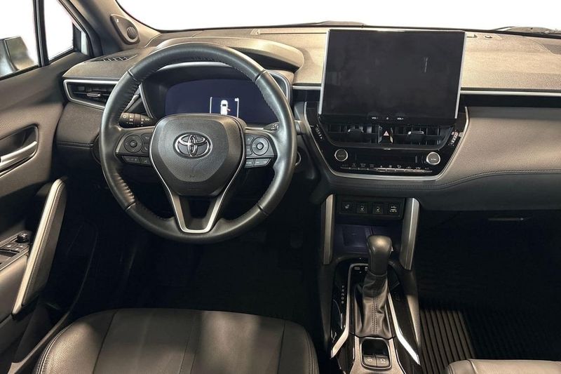 Toyota Corolla Cross bild 11