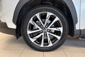 Toyota Corolla Cross bild 17