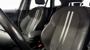 BMW X1 bild 8