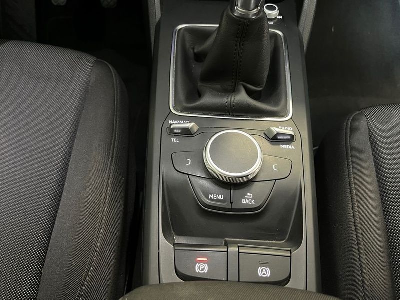 Audi Q2 bild 18