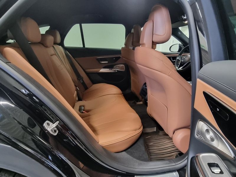 Mercedes E300 bild 9