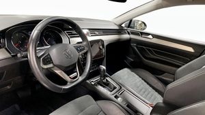 Volkswagen Passat bild 7
