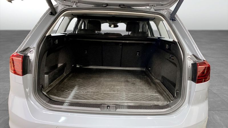 Volkswagen Passat bild 12