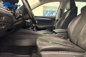 Skoda Octavia bild 8
