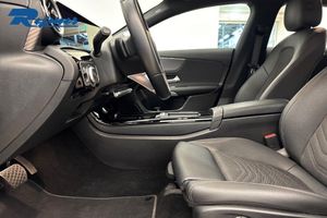 Mercedes CLA250 bild 8