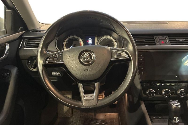 Skoda Octavia bild 12