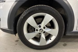 Skoda Octavia bild 4