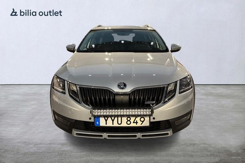 Skoda Octavia bild 2