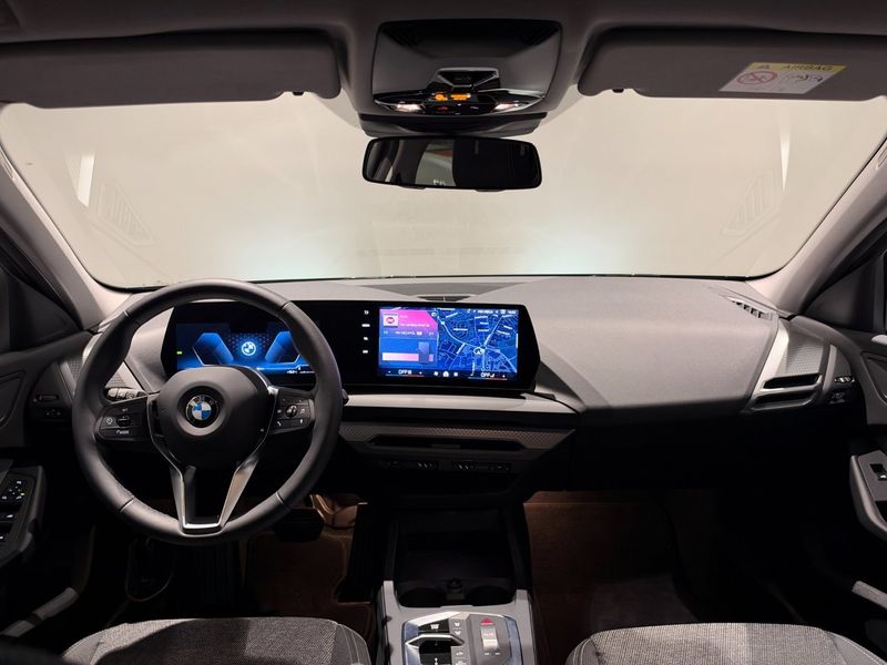BMW 120 bild 12