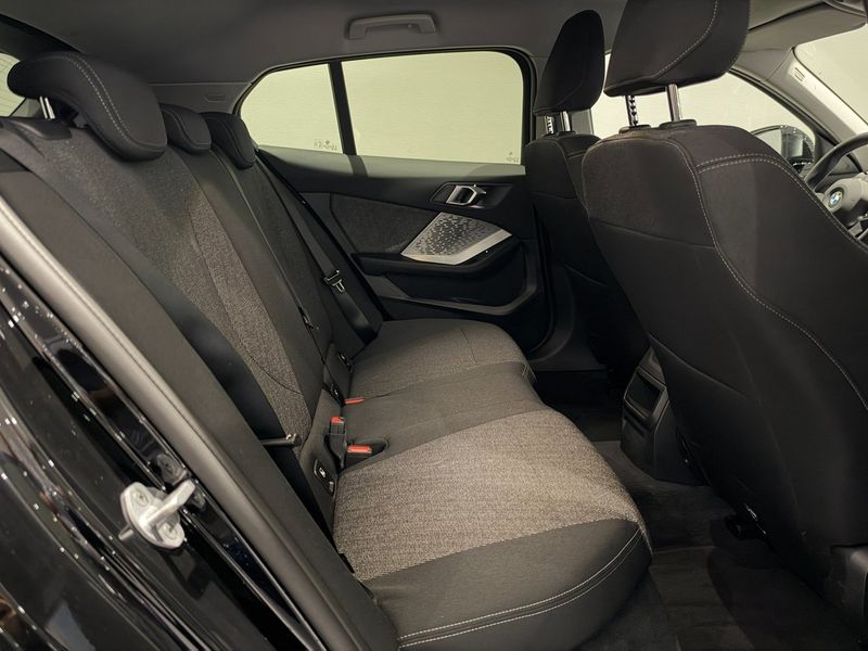 BMW 120 bild 7