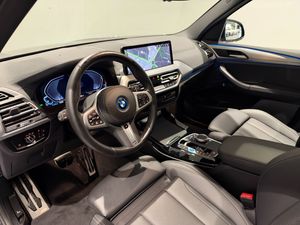 BMW iX3 bild 12