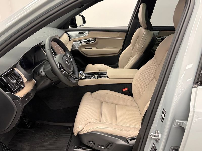 Volvo XC90 bild 6