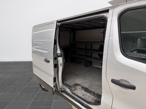 Nissan NV300 bild 6