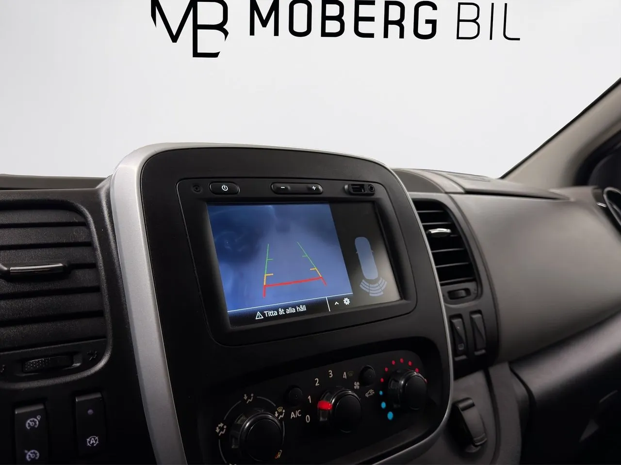 Nissan NV300 bild 16