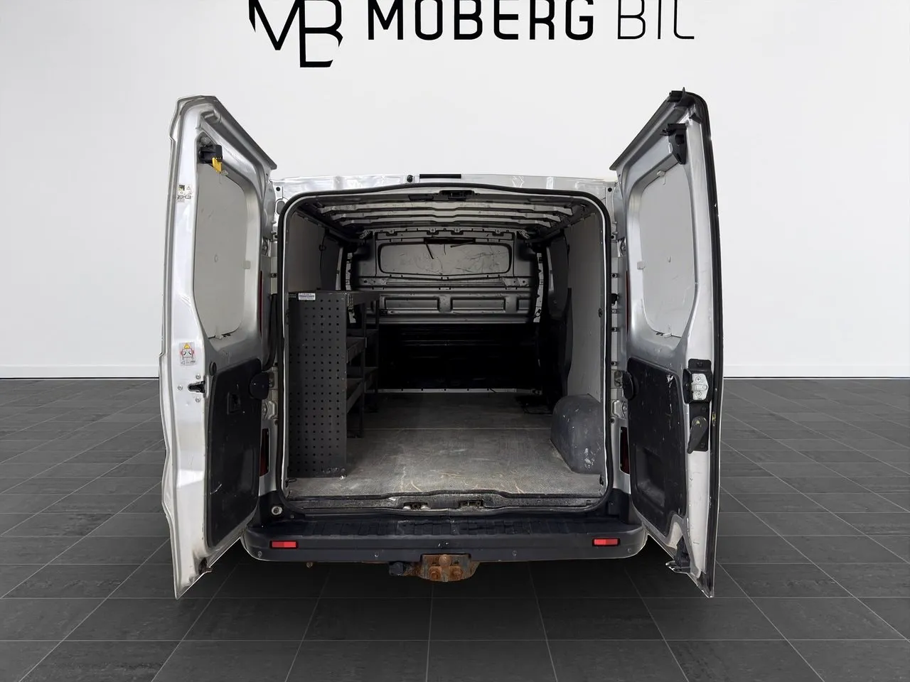 Nissan NV300 bild 8