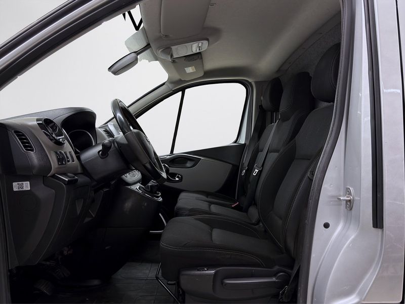 Nissan NV300 bild 10