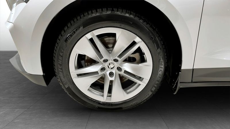 Skoda Enyaq bild 6