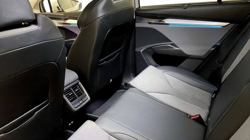 Skoda Enyaq bild 11
