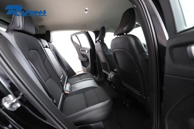 Volvo XC40 bild 8