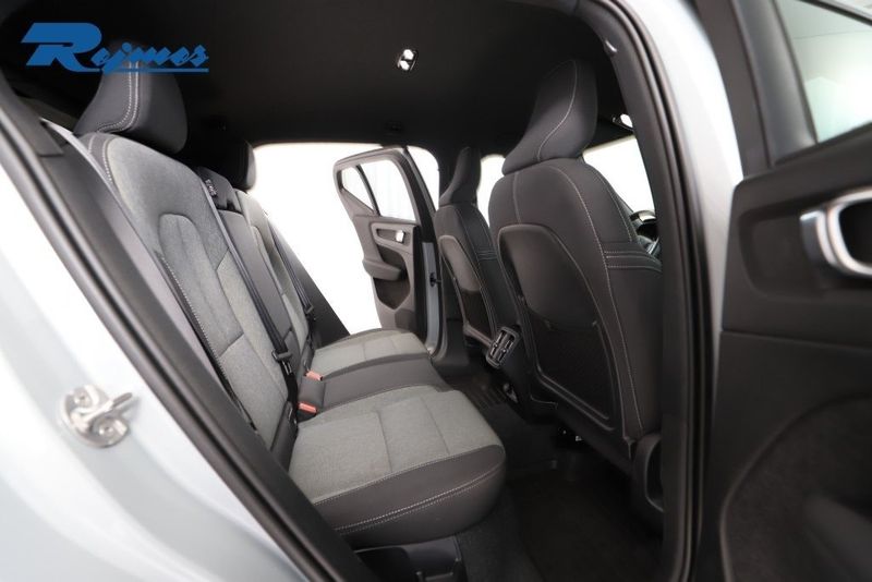 Volvo XC40 bild 8