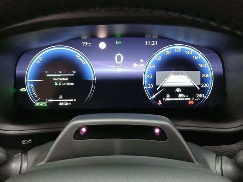 Toyota Corolla Cross bild 15