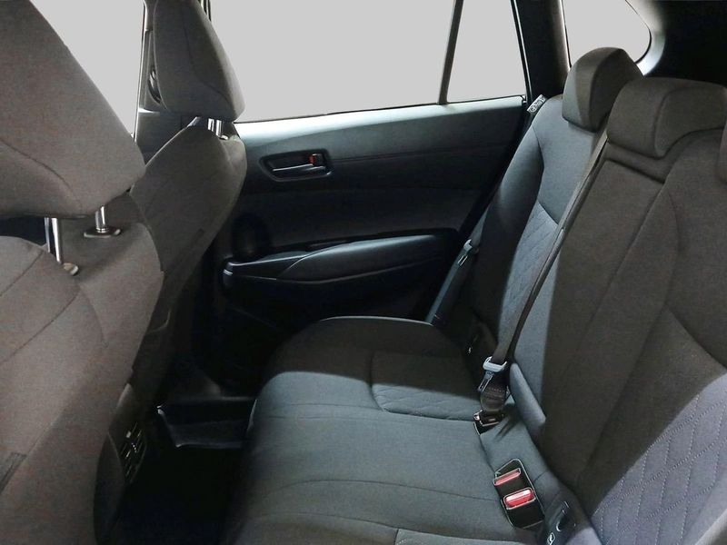 Toyota Corolla Cross bild 10