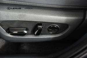 Lexus NX bild 12