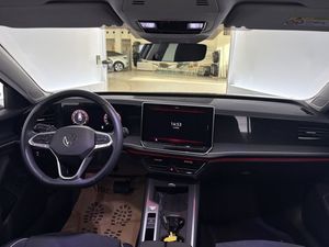 Volkswagen Passat bild 15
