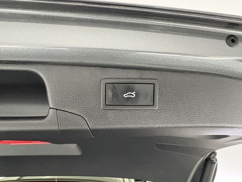 Volkswagen Passat bild 12