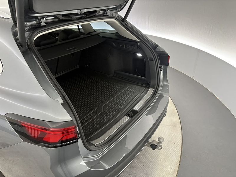 Volkswagen Passat bild 10