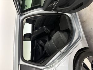 Volkswagen Passat bild 14