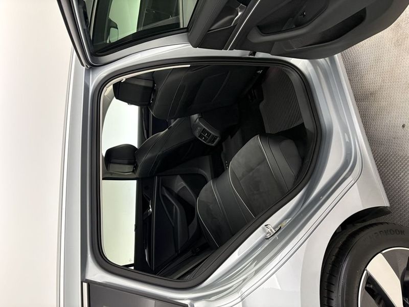 Volkswagen Passat bild 14