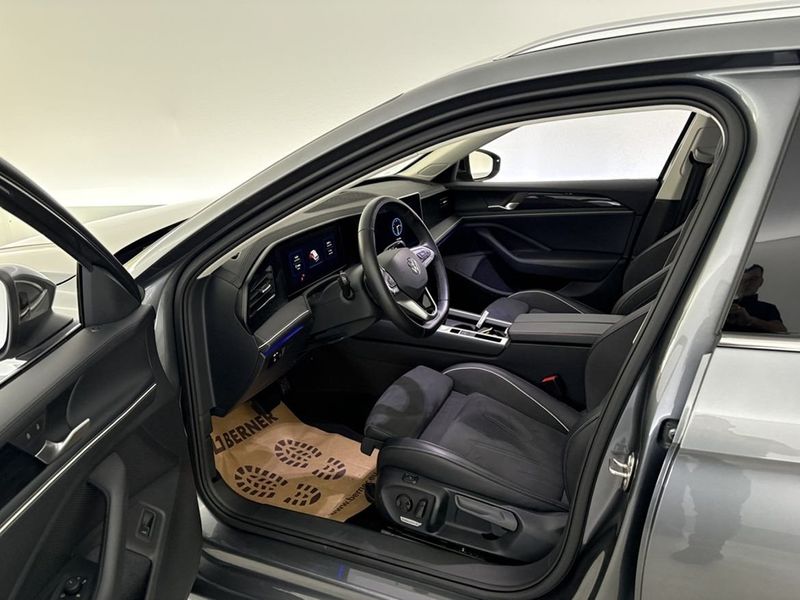 Volkswagen Passat bild 8