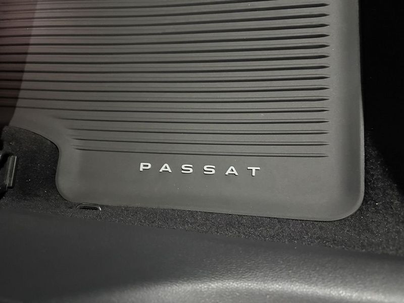 Volkswagen Passat bild 10