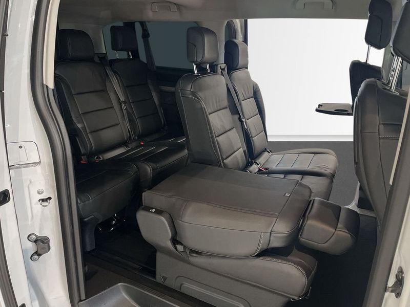 Peugeot Traveller bild 8