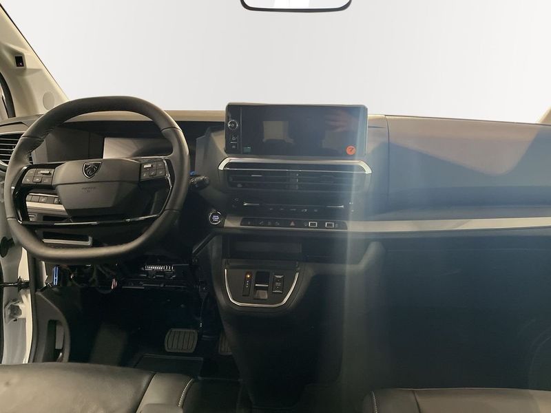 Peugeot Traveller bild 10