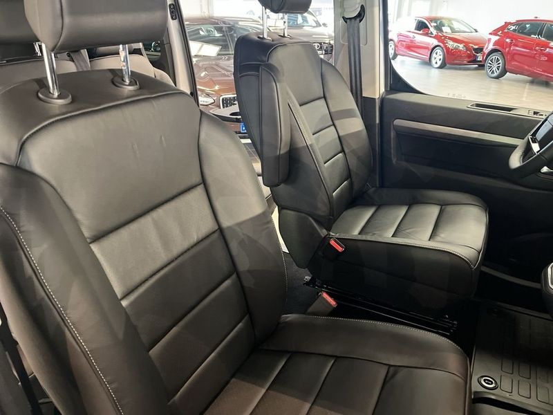 Peugeot Traveller bild 14