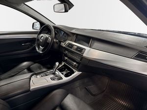 BMW 520 bild 9