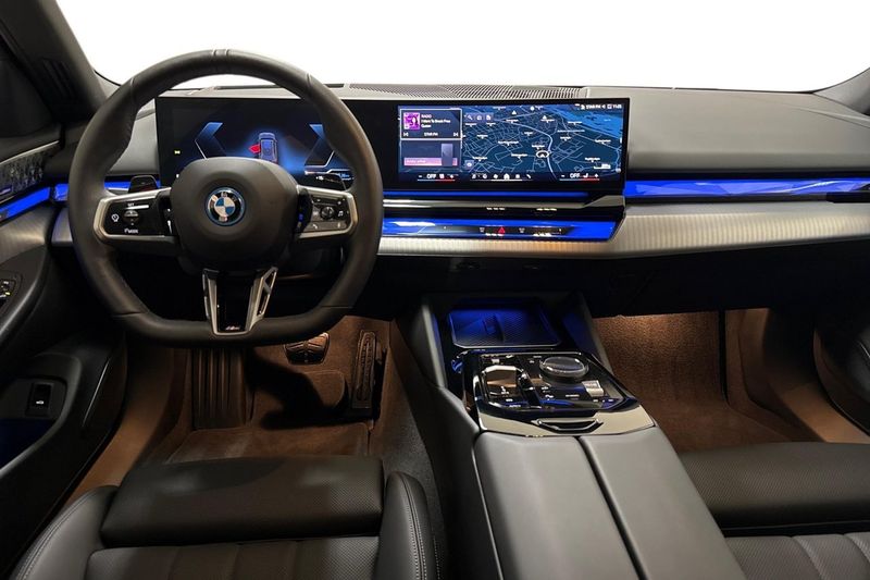 BMW 530 bild 8