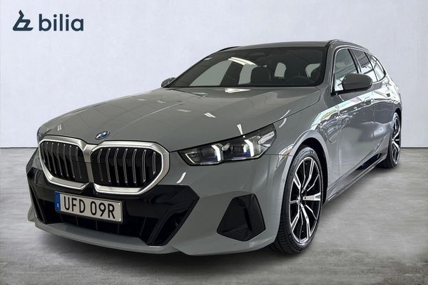 BMW 530 e xDrive touring / M Sport / 360 / B&W / Adaptiv / Travel - 2026